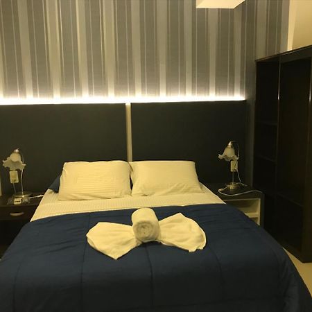 Del Rio Apart Hotel Encarnacion Bagian luar foto