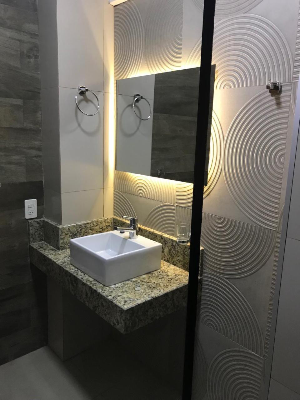 Del Rio Apart Hotel Encarnacion Bagian luar foto